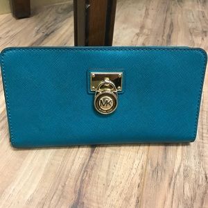 Michael Kors Hamilton Saffiano Wallet